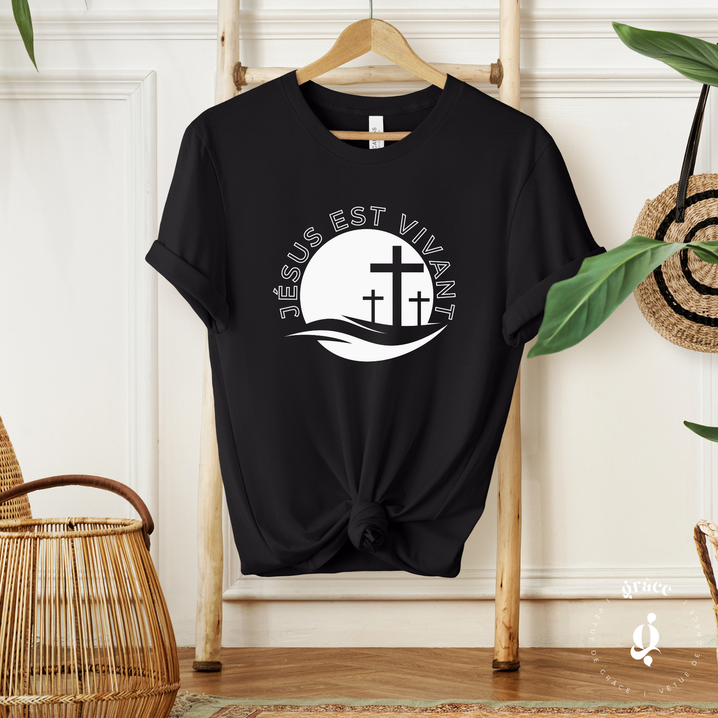 Camiseta Jesús está vivo.