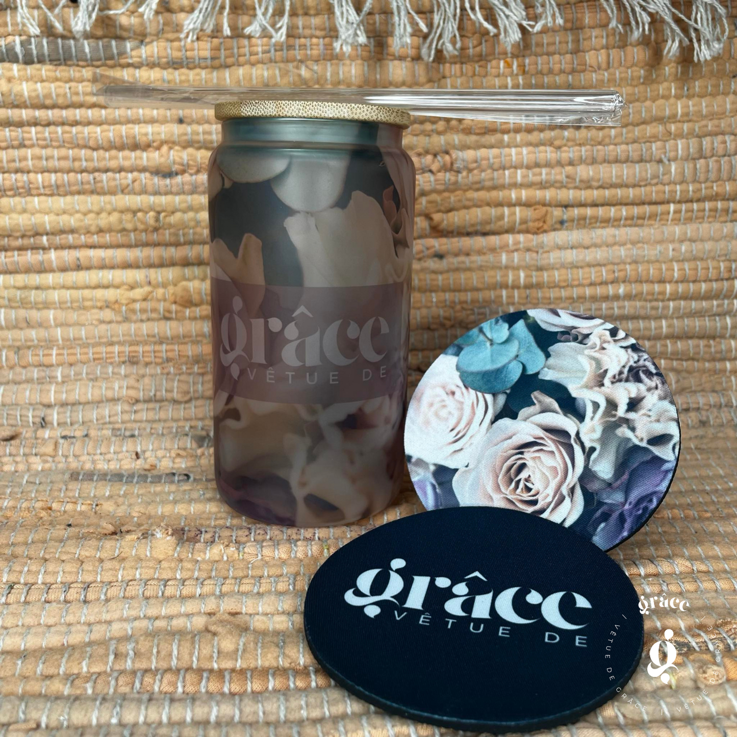 Taza de vidrio esmerilado | Vestida de gracia