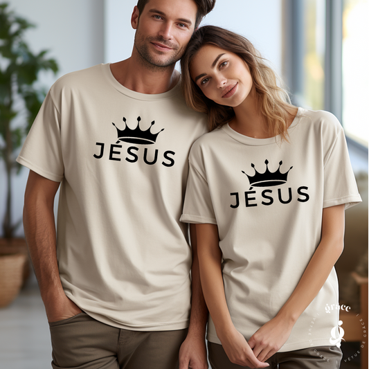 UNISEX crowned Jesus t-shirt