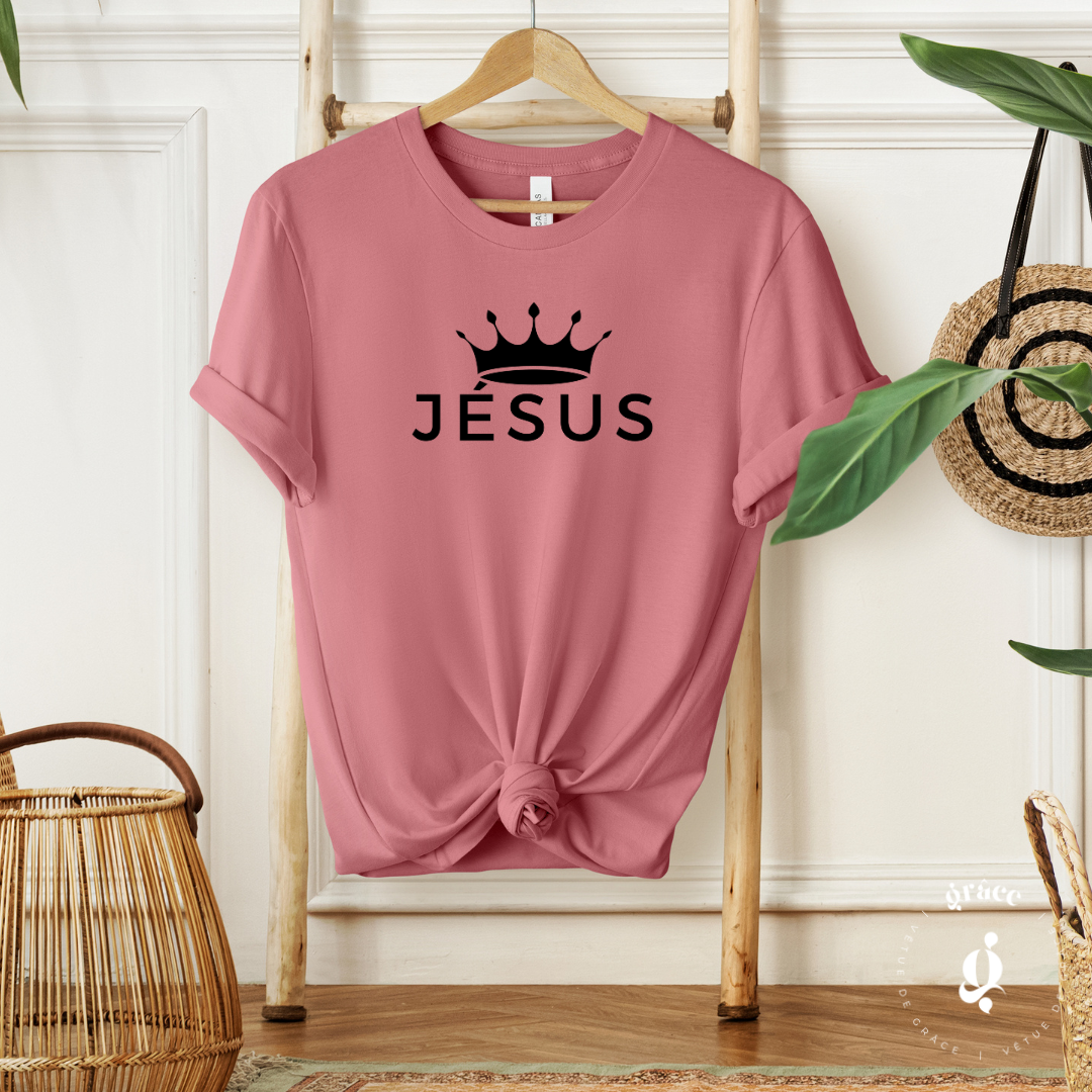 UNISEX crowned Jesus t-shirt