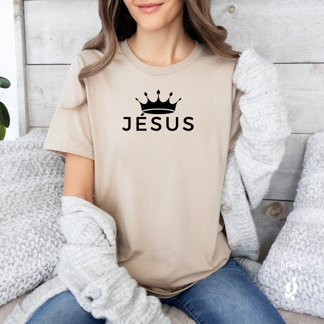 UNISEX crowned Jesus t-shirt